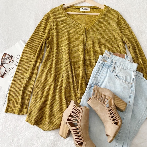 Oversized Asymmetric Hemline Long Sleeve Waffle Tee - Picture 1 of 10